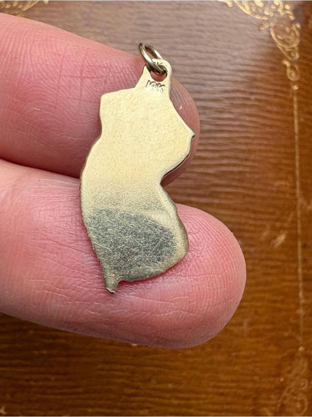 Vintage 14K 585 Yellow Gold New Jersey NJ State Pendant Charm - Picture 8 of 9